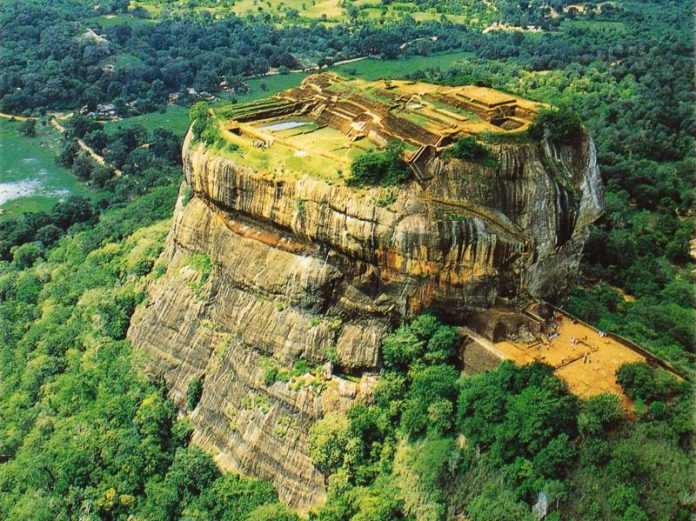 Sri Lanka Sigiriya top TE Tours