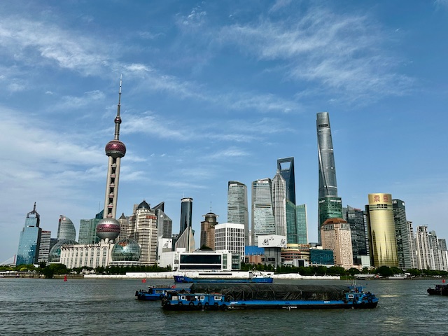 China Pudong in Shanghai TE Tours